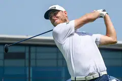 Jesper Svensson beraksi sebelum berjaya meraih kemenangan pertamanya pada Jelajah Dunia DP. 