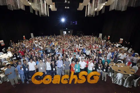 PROGRAM UNTUK JURULATIH: CoachSG, satu usaha bertujuan membantu jurulatih sukan setempat meningkatkan keupayaan mereka dan membantu dengan pembangunan profesional mereka, dilancarkan di Persidangan CoachSG yang diadakan buat kali pertama semalam.- Foto SPORT SINGAPORE