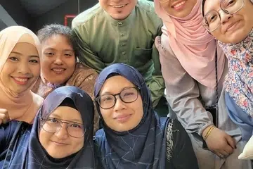 Norman Ishak, media sosial, peminat setia
