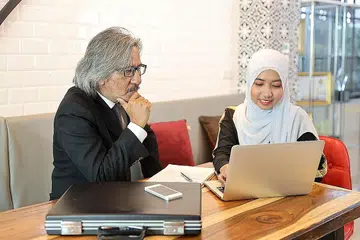 PENGECUALIAN: Pentadbiran harta pusaka si mati terpakai kepada semua aset si mati, dengan pengecualian tiga kategori aset: Harta yang dimiliki di bawah pemilikan bersama yang didaftarkan di bawah Akta Hakmilik Tanah, Wang Tabung Simpanan Pekerja (CPF) yang telah dinamakan dan pembayaran insurans hayat kepada penama.
