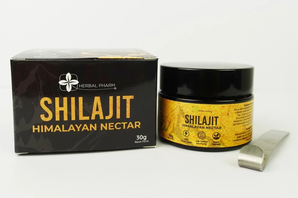 Produk Shilajit Himalayan Nectar Resin 30 gram boleh diambil dua kali sehari selepas makan. Satu hidangan, 300 miligram (saiz kacang), dicampur dengan air suam/susu/teh hijau, selepas sarapan pagi dan satu hidangan selepas makan malam.