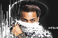 PENYANYI BARU: Izat Ibrahim telah menghasilkan single pertamanya, Jangan Kau Pergi, yang boleh dibeli menerusi wadah digital iTunes dan Spotify. - Foto ihsan IZAT IBRAHIM