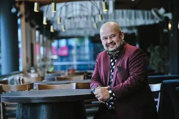 SEKADAR UNTUK BERHIBUR: Harith akan mengadakan 'stand-up comedy' pada 26 November ini di Kuala Lumpur. - Foto UTUSAN MALAYSIA