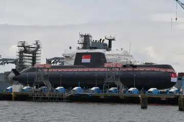 Angkatan Bersenjata Singapura (SAF) akan membeli dua lagi kapal selam kelas Invincible, untuk menambah armada sedia ada negara sebanyak empat kapal selam yang telah dibeli pada 2017, kata Menteri Pertahanan, Dr Ng Eng Hen.