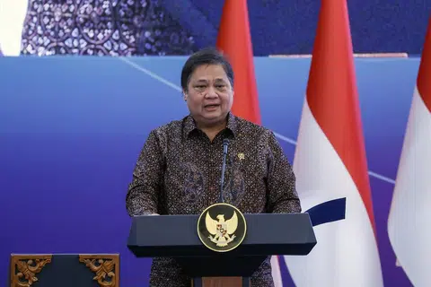 Menteri Penyelaras Hal Ehwal Ekonomi Indonesia, Encik Airlangga Hartarto.