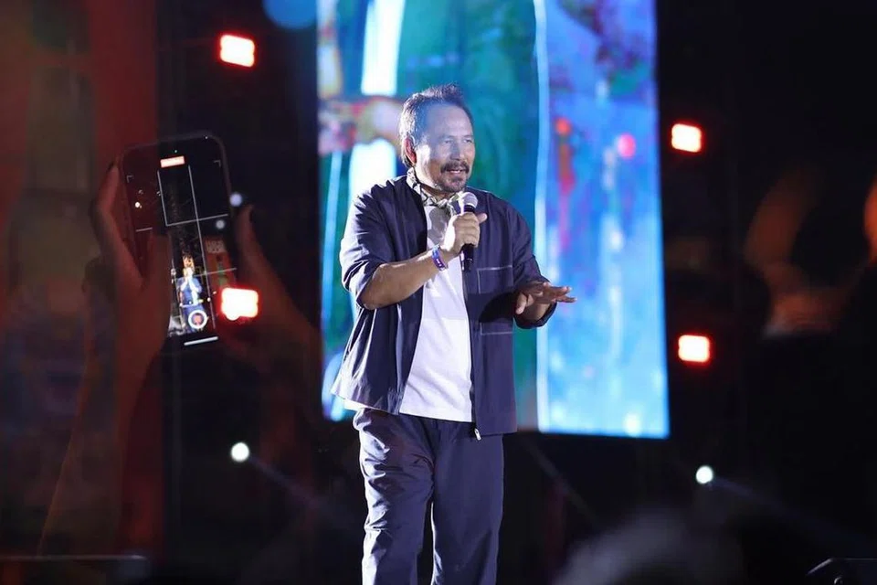 Penyanyi, pencipta lagu dan penulis lirik terkenal Malaysia kelahiran Singapura, Datuk Dr M. Nasir, bakal dianugerahkan Ijazah Kehormat Doktor Persembahan pada Majlis Istiadat Konvokesyen Ke-26 Universiti Pendidikan Sultan Idris (UPSI) di Tanjung Malim, Perak, pada 23 November.