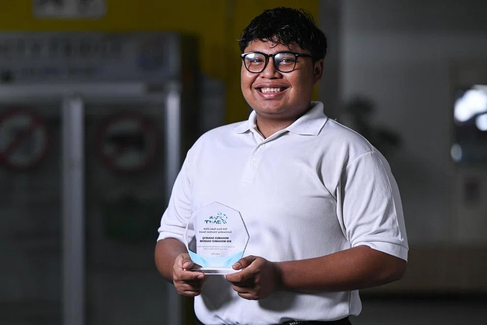 mohamed shahfiq mohame sharom, anugerah sukarelawan cemerlang sinar bakti TAA