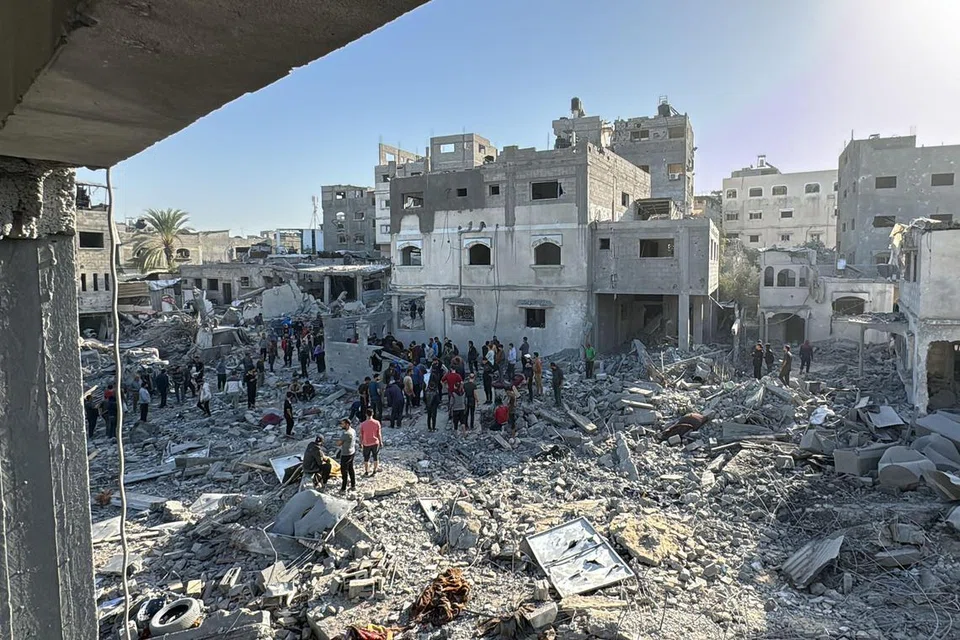 Mesir pada 27 Oktober mencadangkan gencatan senjata selama dua hari di Gaza. Cadangannya juga termasuk menukar empat tebusan Israel yang ditahan di Gaza untuk tahanan Palestin di penjara Israel, dan akan diikuti dengan lebih banyak rundingan dalam tempoh 10 hari. 
