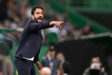 Ruben Amorim, jurulatih Portugal itu mengucapkan selamat tinggal kepada Sporting pada 10 November dengan memastikan kemenangan 4-2 dalam perlawanan menentang bekas kelab bola sepaknya, Braga.