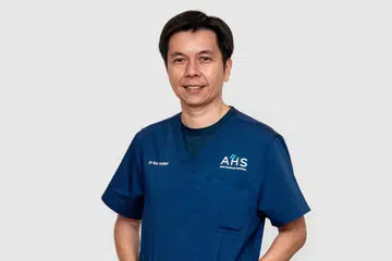 Dr Nor Azhari Mohd Zam, Konsultan Kanan Urologi, Asian Health Care Specialists @ Hospital Mt Elizabeth Novena dan Hospital Mt Alvernia.