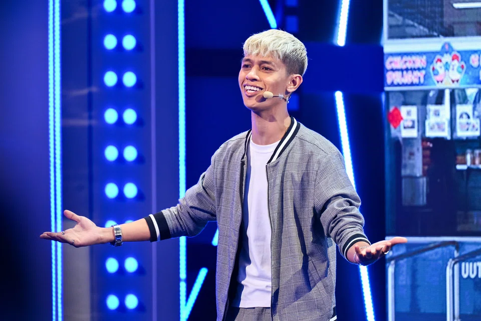 Ezam Ernady, Singapura LIVE! 4.0, Ria 897