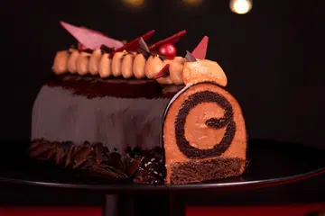Cat & The Fiddle, Cheesecake, Logcake, chocolate log cake