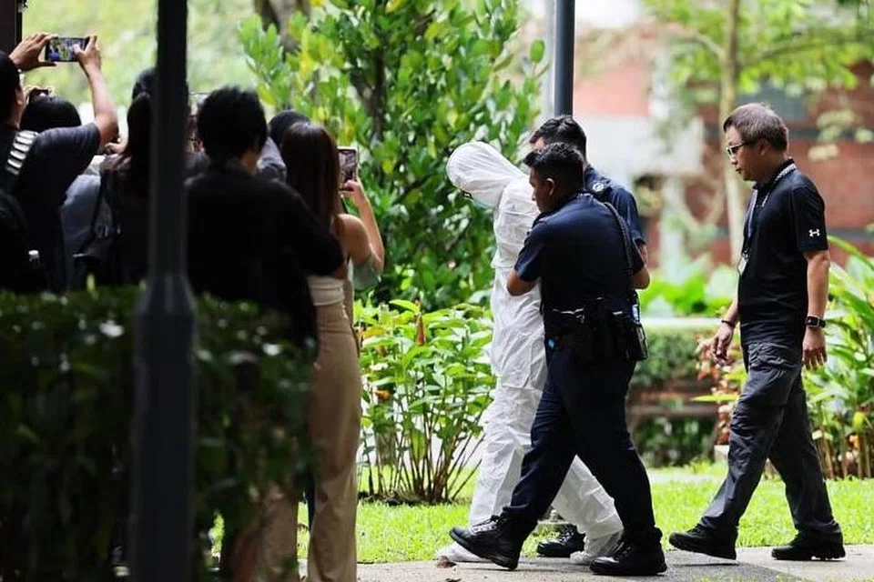 Quek Eng Hock (digari) didakwa membunuh wanita berusia 43 tahun di sebuah unit di Blok 460B Bukit Batok West Avenue 9 pada 9 Januari.