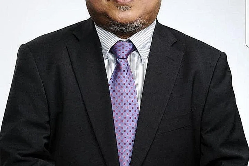 HIDAYAH: Ustaz Kamaruzaman Afandi merupakan antara asatizah yang menyumbang tenaga dan berkongsi ilmu menerusi saluran SalamSG TV. - Foto ishan KAMARUZAMAN AFANDI