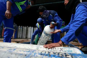 Foto REUTERS/AJENG DINAR ULFIANA 