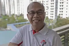 LAYAK DAPAT BANTUAN: Encik Abdul Aziz yang pernah melalui waktu sukar pada awal 1960-an bersyukur warga Generasi Merdeka seperti dirinya layak mendapat manfaat daripada Pakej Generasi Merdeka. - Foto BH oleh IQBAL FAIZAL 