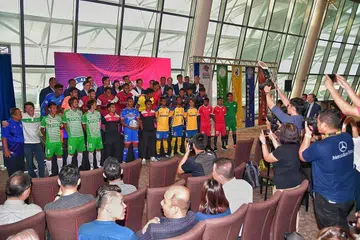 Era baru bola sepak S'pura buka tirai