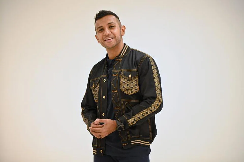 Taufik Batisah memiliki suara emas dan aura penghibur yang luar biasa lantas diharapkan dapat mengadakan konsert solo di Singapura suatu hari nanti.