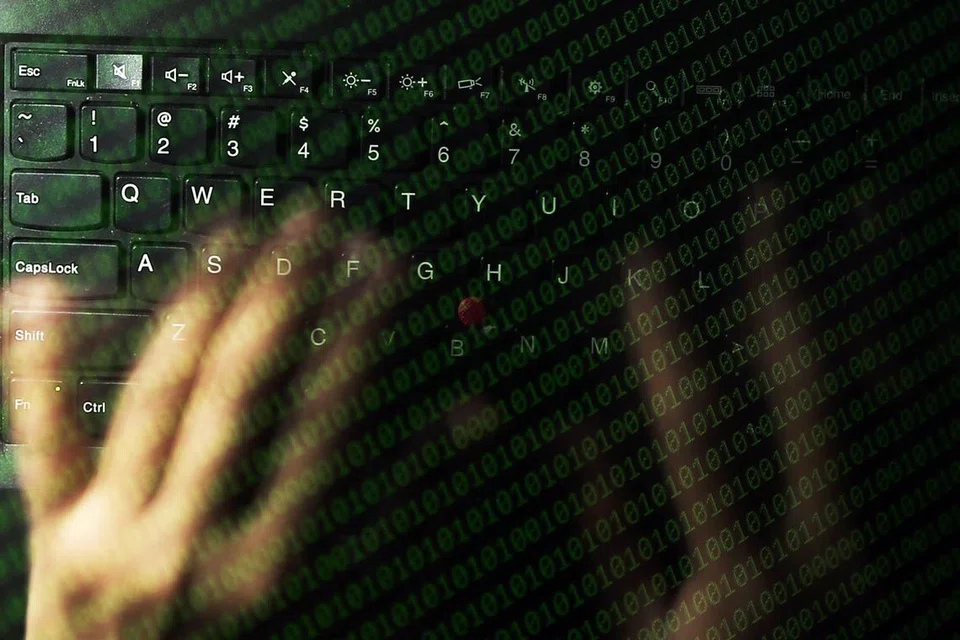PROGRAM JAHAT: Terdapat virus komputer seperti ‘Keylogger’ yang boleh merakamkan setiap ketukan kekunci dengan niat mencuri kata laluan atau maklumat peribadi