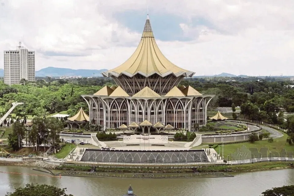 Bangunan Dewan Undangan Negeri (DUN) Sarawak di Kuching, Sarawak.