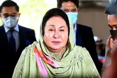 MOHON BATAL TUDUHAN: Datin Seri Rosmah Mansor memfailkan permohonan membatalkan tuduhan mengelak cukai dan pengubahan wang haram melibatkan RM7,097,750 ($2,071,357) pada Rabu.