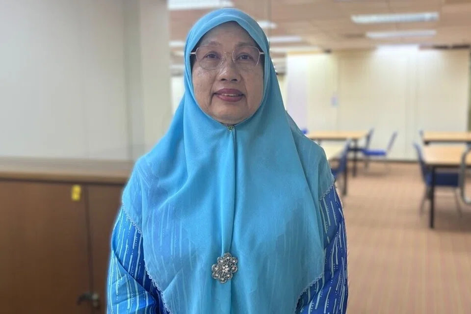 Pengajar klinikal, Cik Rohani Md Ninggal, 50 tahun.