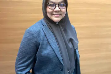 Pengarah Pakar Psikoterapi Sistemik dan Konsultan Klinikal Hayaa’ Network, Cik Maimunah Mosli, mengesyorkan mencari pasangan yang mempunyai keserasian emosi selain isu praktikal seperti kestabilan kewangan. 