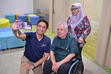 Mayor CDC South East,  Dinesh Vasu Dash inisiatif ‘Friends of South East’, sukarelawan