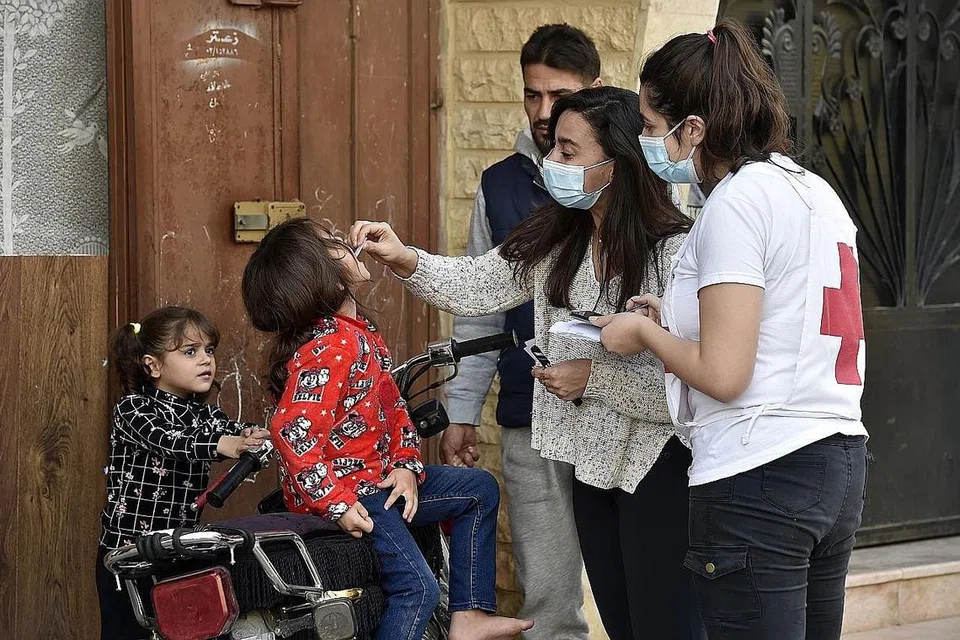 CEGAH JANGKITAN BAKTERIA: Patogen dikaitkan dengan 7.7 juta kematian - 13.6 peratus daripada jumlah global - pada 2019, setahun sebelum wabak Covid-19 berlaku. - Foto EPA-EFE