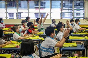 98.5% lulus, PSLE, 2025, sekolah menengah 