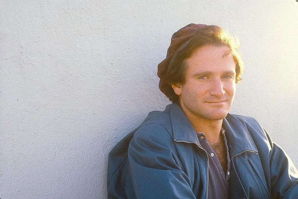 ROBIN WILLIAMS: Kemurungan yang dihidapinya akhirnya meragut nyawanya sendiri. - Foto fail