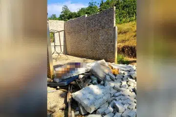 Lokasi kejadian tragedi kanak-kanak lelaki lapan tahun maut akibat ditimpa batu bata dinding konkrit di rumahnya di Kampung Padang Lalang Besah, Mukim Tawar, Kuala Ketil, Baling, Kedah.
