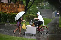Hujan petir pada lewat pagi dan petang pada kebanyakan hari akan memberi kelegaan dalam separuh pertama Ogos.
