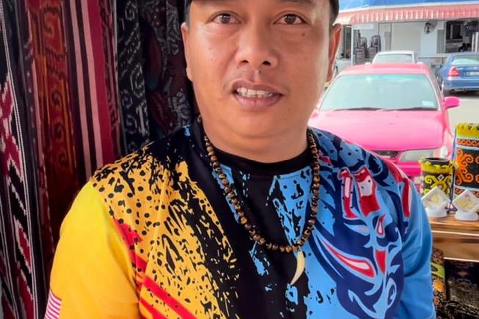 Encik Sanggau Anak Mang, 40 tahun, dari Sarawak. 