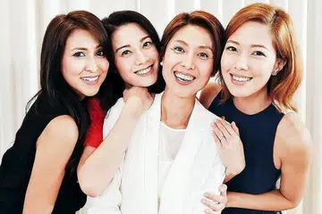 EMPAT 'IBU SINGA': Pelakon yang akan kembali menjayakan 'Lion Moms 2' (dari kiri), Nurul Aini, Bernice Liu, Lina Ng dan Vanessa Vanderstraaten. - Foto INSTAGRAM NURUL AINI