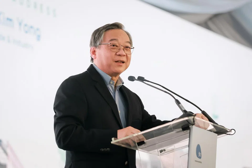 ENCIK GAN KIM YONG: Pemerintah mencari cara melengkapi warga Singapura dengan kemahiran untuk berjaya.