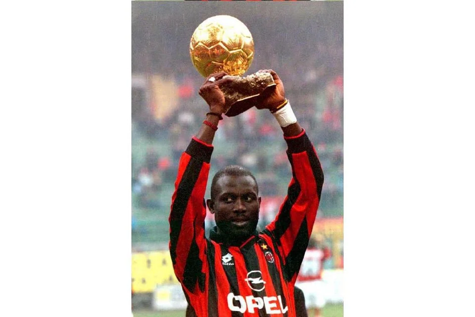BELUM TERCAPAI: Sebagai pemain bola sepak, George Weah menempah nama di Eropah, bermain bagi Monaco, Paris St-Germain dan AC Milan serta seketika bagi Manchester City dan Chelsea. Namun, jangkaan ramai bahawa sebagai Presiden Liberia beliau akan mengubah nasib sukan nasional itu belum dipenuhi. - Foto INSTAGRAM GEORGE WEAH, INTERNET