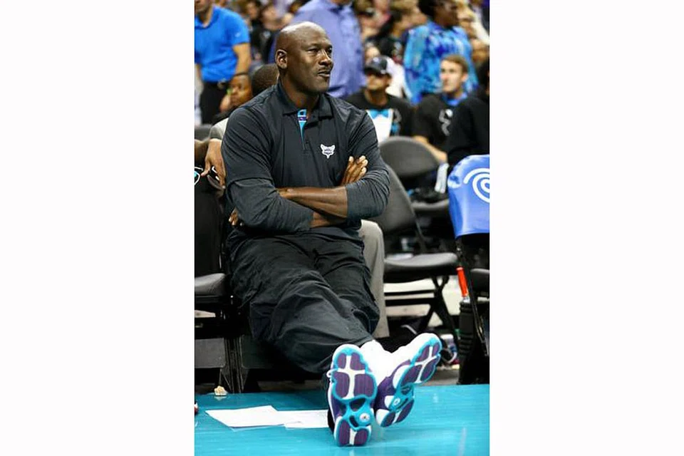 Michael Jordan - bola keranjang NBA & besbal