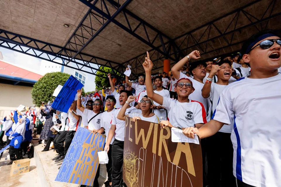 SEMARAK SUASANA: Pelajar dari enam madrasah tempatan berhimpun di Stadium Woodlands, dalam edisi ketiga acara Sukan dan Permainan Madrasah (MSG) 2026 pada 2 April.