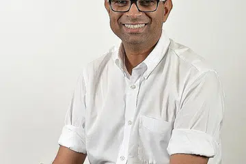 DR JANIL PUTHUCHEARY: Mengatakan bahawa kerja panel bukan mudah kerana anggota panel perlu melihat butiran lebih terperinci dalam melaksanakan pendidikan wajib agar ia dapat menghargai keprihatinan dan kesukaran pengendalian selain memikirkan huraian terbaik bagi kanak-kanak berkenaan. - Foto fail THE STRAITS TIMES