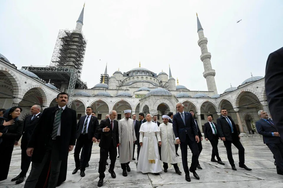 Masjid Sultan Ahmed (Masjid Biru), pope Leo, paus