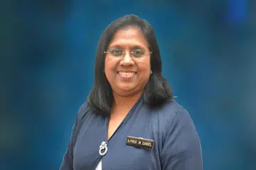 Ketua yang juga Perunding Kanan dari Jabatan Pembangunan Kanak-Kanak di Hospital Wanita dan Kanak-Kanak KK (KKH), Profesor Madya Lourdes Mary Daniel, yang juga Pengarah Program DayOne, berkata kesejahteraan emosi dan mental ibu bapa memainkan peranan penting dalam pembangunan anak mereka.