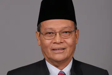 DATUK DR ZULKAFPERI HANAFI: Berkata keputusannya menyokong Kerajaan Madani adalah sebagai menginsafi keperitan kehidupan rakyat dengan kos sara hidup yang menghimpit.  