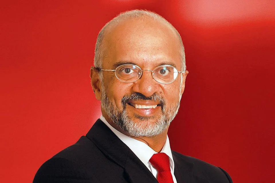 ENCIK PIYUSH GUPTA: Ingin bawa SMU ke peringkat seterusnya.