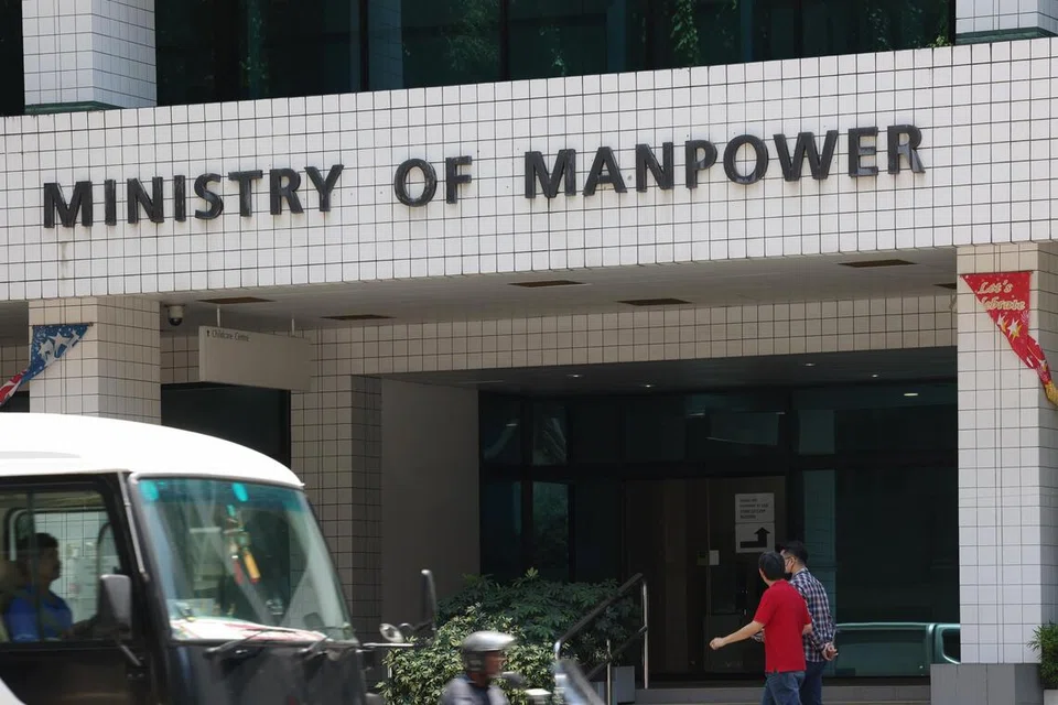 illegal foreign workers, pekerja asing haram, MOM, Dinesh Vasu Dash