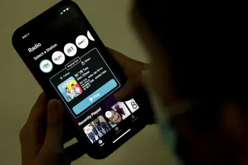CATAT KECEMERLANGAN: Menerusi aplikasi AWEDIO, SPH Media juga telah memasukkan iklan dan mempromosikan podcast dari rangkaian tajuk beritanya seperti The Straits Times, Lianhe Zaobao, Berita Harian dan The Business Times.