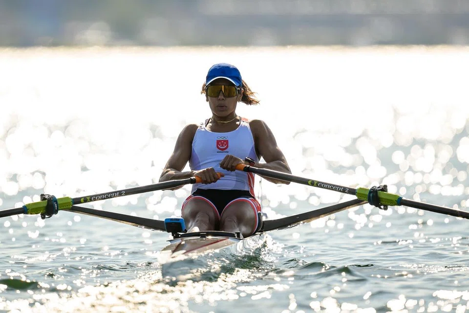 Pendayung Singapura, Saiyidah Aisyah Mohamed Rafa’ee, ketika beraksi dalam Sukan Olimpik Paris 2024.