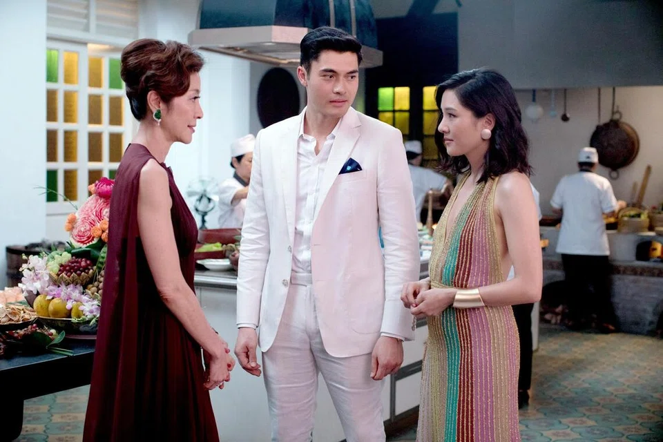 Crazy Rich Asians, siri drama HBO, Adaptasi novel, michelle yeoh, henry golding, constance wu