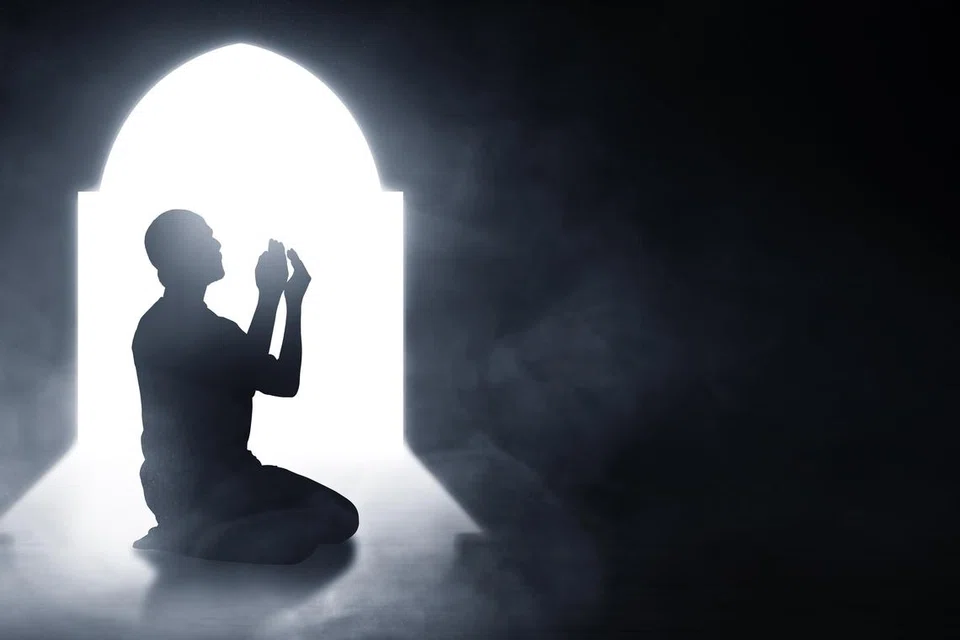 Para ulama menggalakkan seseorang melaksanakan apa jua amalan yang mendekatkan diri kepada Allah swt, seperti melaksanakan qiamullail, pada malam Nisfu Syaaban.
