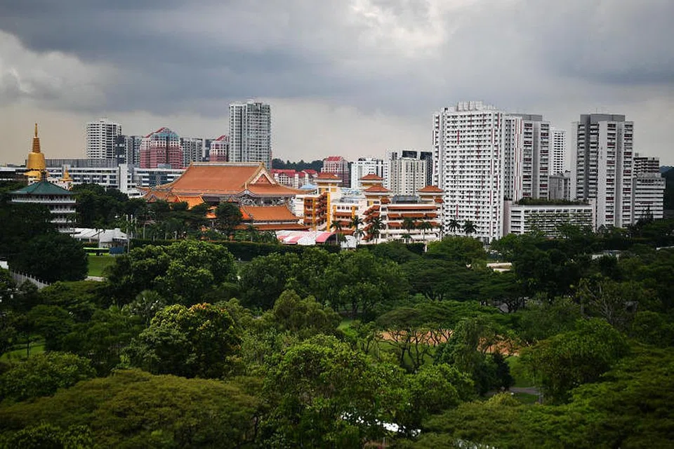 Lembaga Taman Negara (NParks) mahu mengubah Singapura daripada sebuah "bandar dalam taman" ke "bandar dalam alam semula jadi" dalam 10 tahun akan datang, 